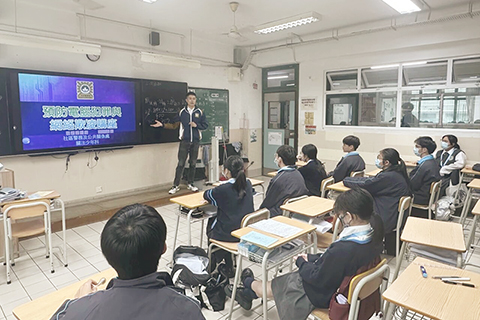 ◎ 司警到三所中學舉辦防罪教育。